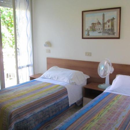 Hotel Toledo Rimini Luaran gambar