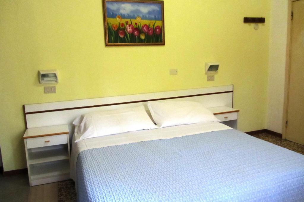Hotel Toledo Rimini Bilik gambar